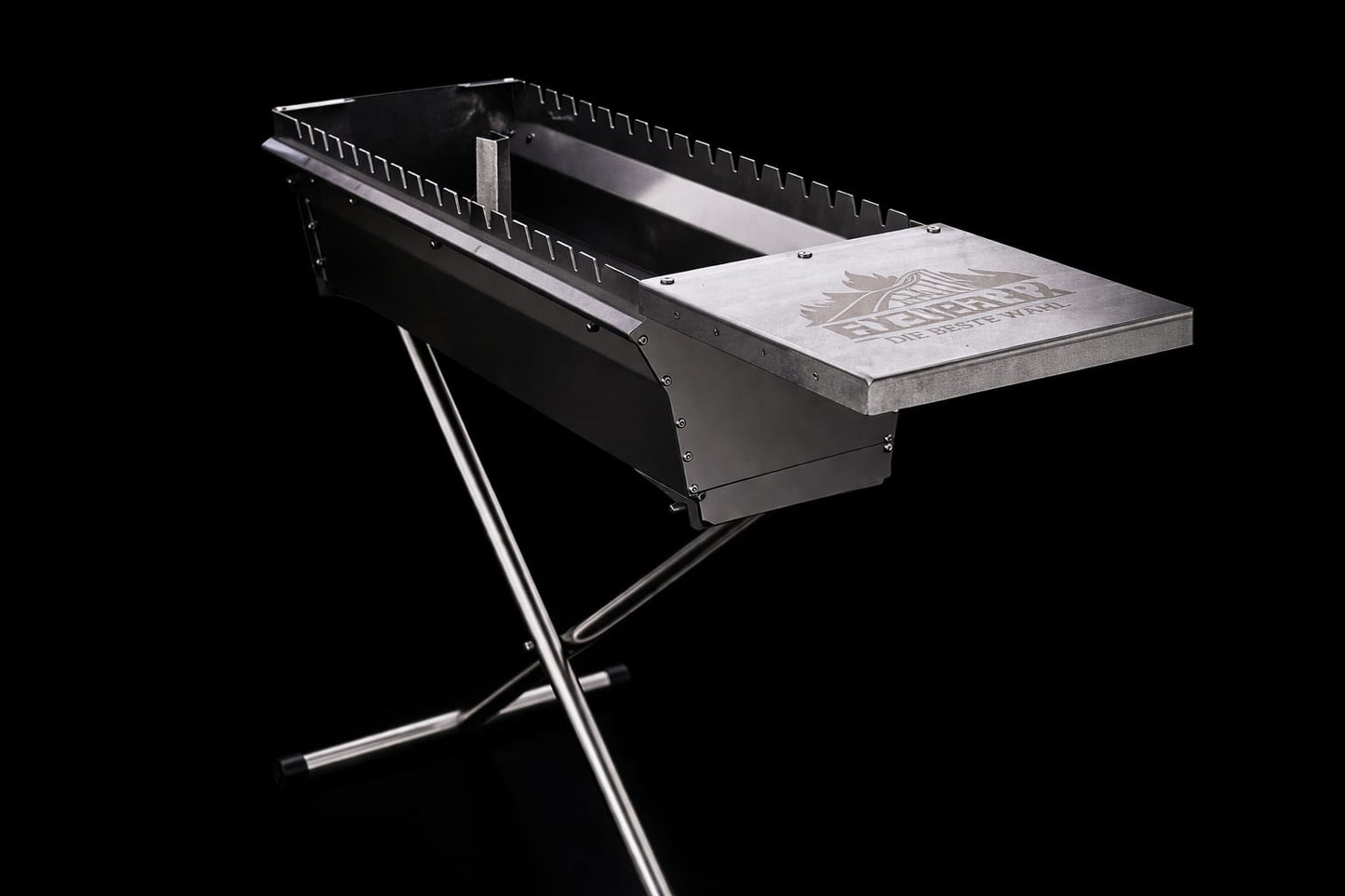 Edelstahl Mangalgrill Mz Grillz Friday Classic mit stabilem X-Stand